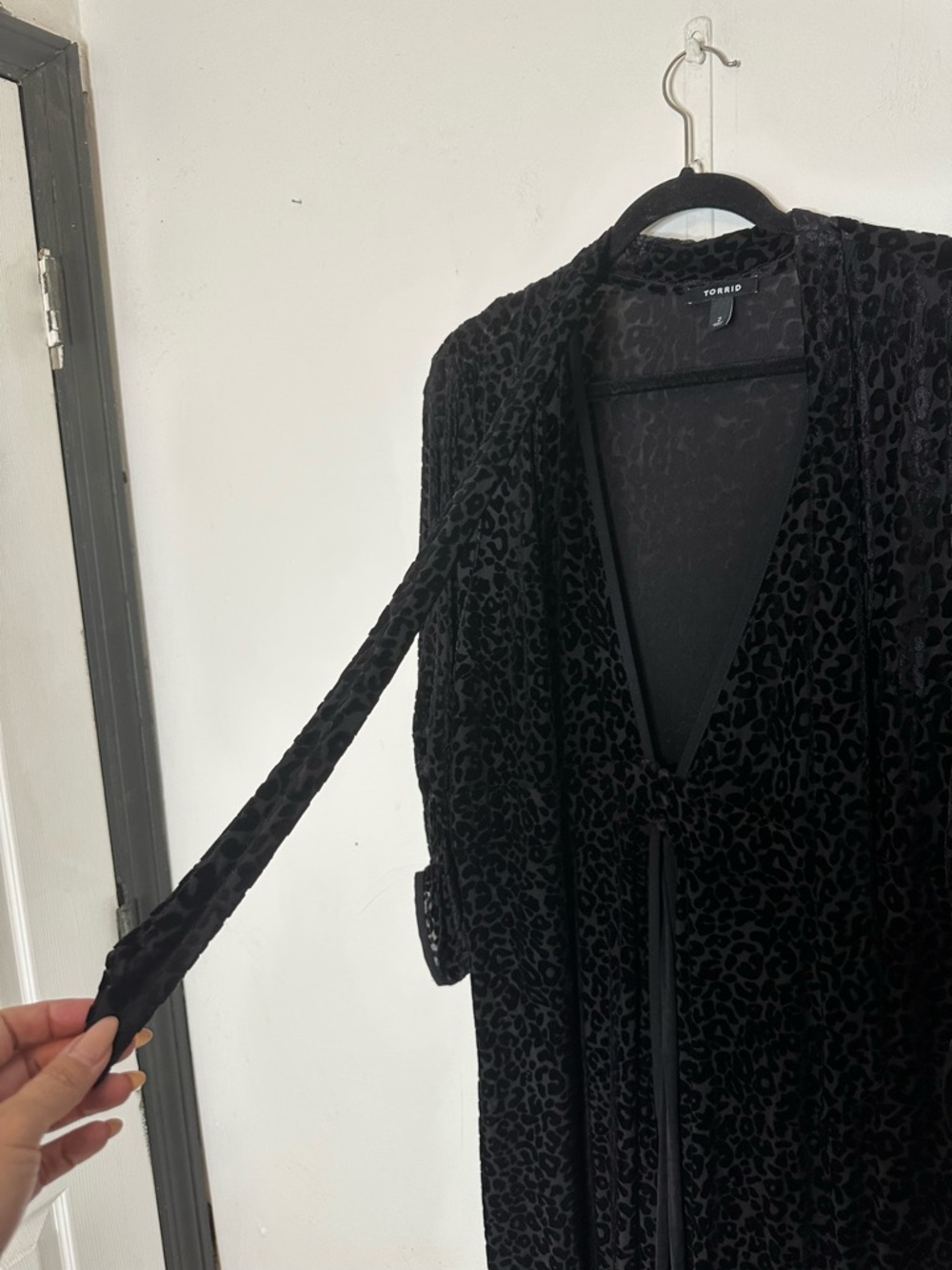 Torrid Leopard Print Velvet Burnout Dress Duster Size 2X - Picture 5 of 11